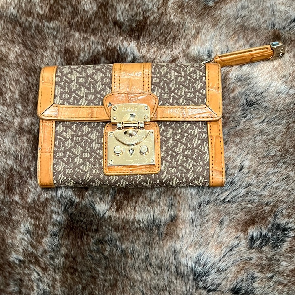 Free DKNY Genuine Leather Wallet 6”